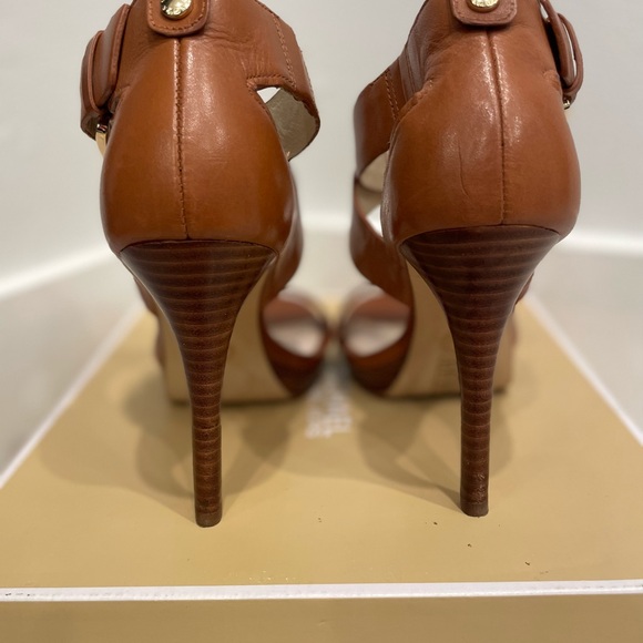 Michael Kors Josephine open toe heels - Picture 4 of 5